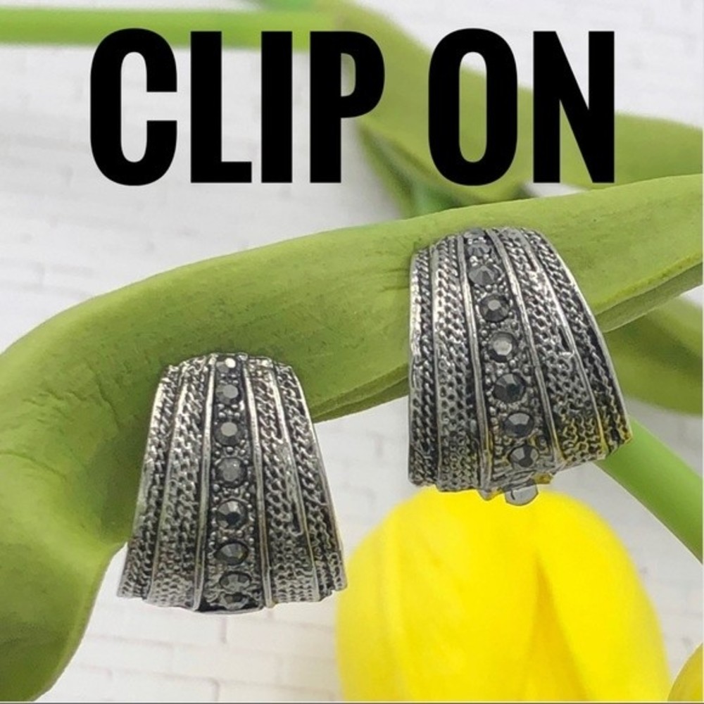 Vintage Look Hematite Rhinestone Clip On Earrings